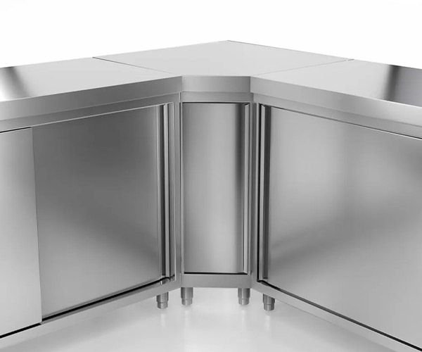 Мебели от неръждаема стомана