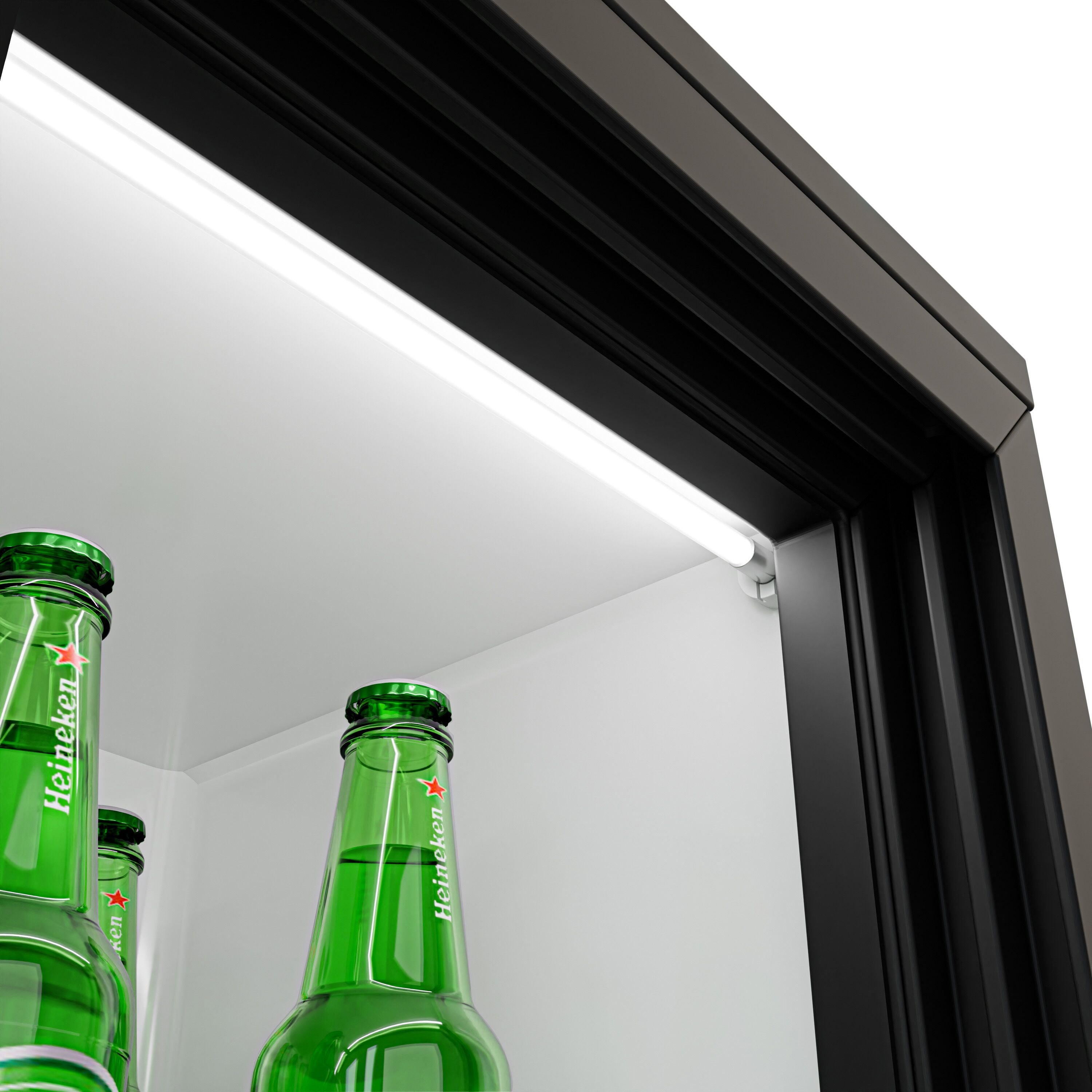 BKTG_black_white_sliding_door_detail_light.jpg