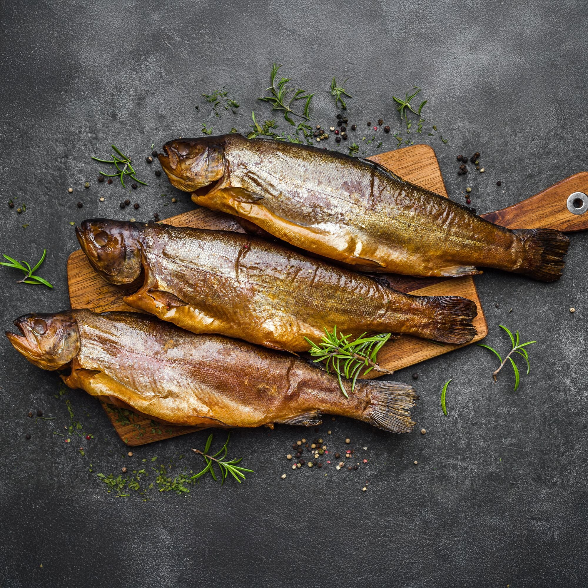 detail_smoked_fish_1