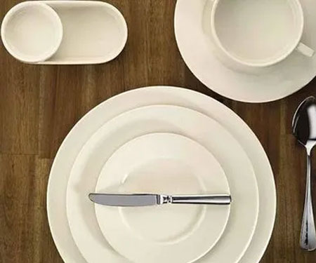 Серия прибори за хранене Pera Creme