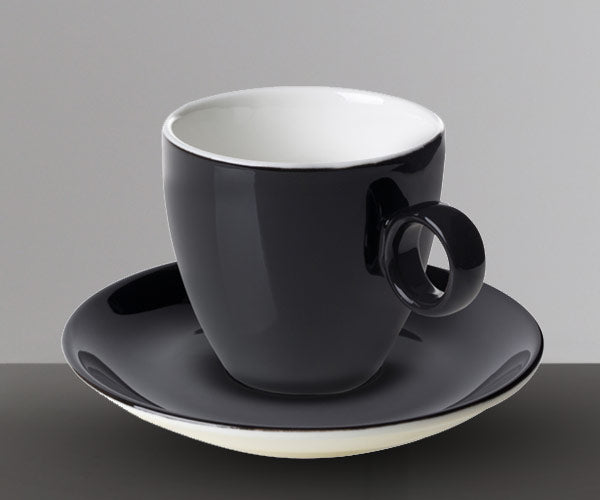 Кафе- и чинийки Черно