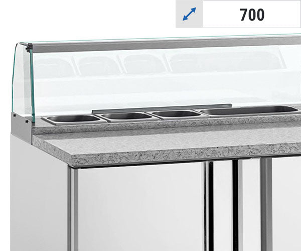 Салатета със стъклен плот