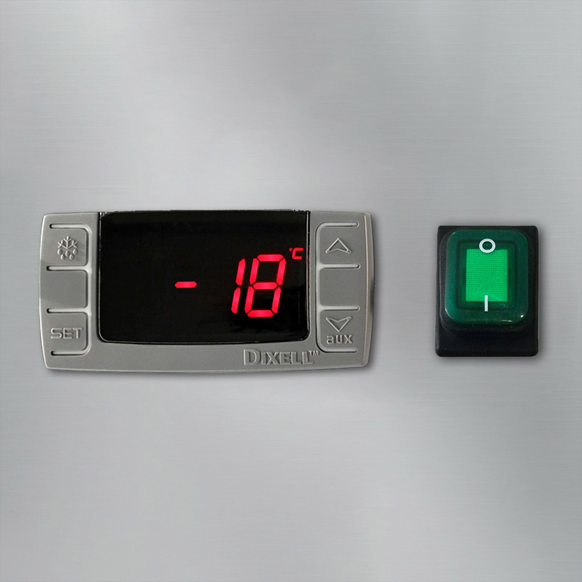 dixell_stainless_steel_display_2.jpg